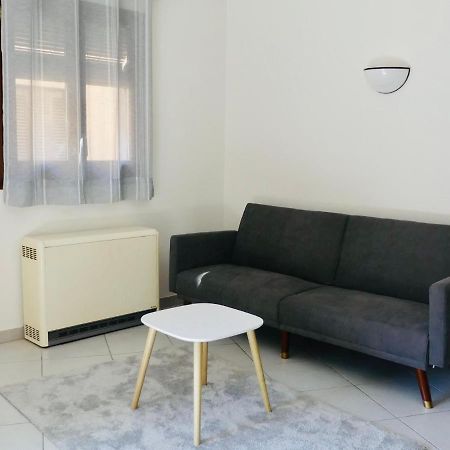 Confortable Pis En Ple Centre De Vic Aptgarbi Εξωτερικό φωτογραφία