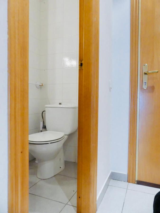 Confortable Pis En Ple Centre De Vic Aptgarbi Εξωτερικό φωτογραφία